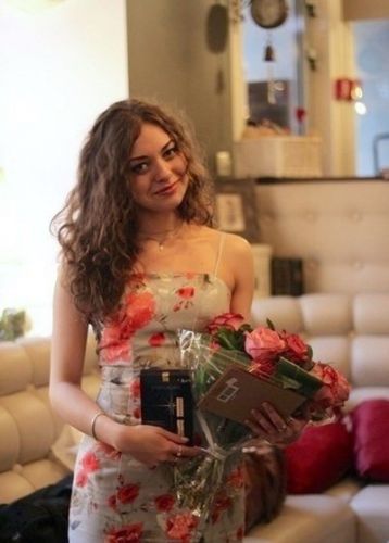 Индивидуалка СПб Злата Шатенка c 2 размером груди у метро Гражданский Проспект Санкт-Петербург Фото-1